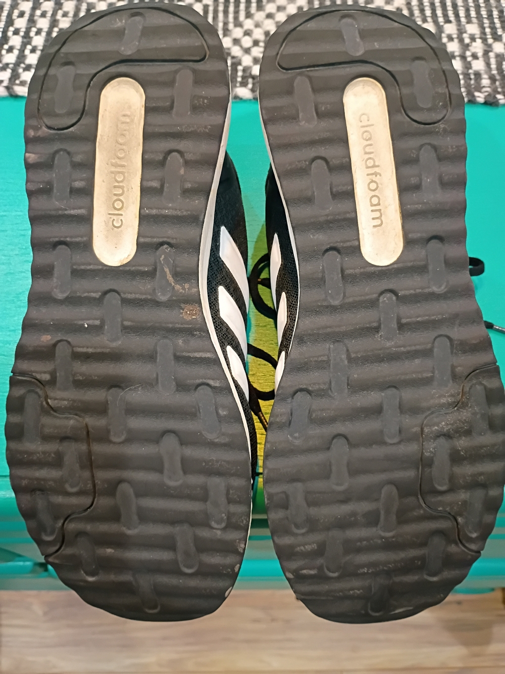adidas Black and White Women's 9 Athletic Running Shoes - Picture 4 of 4